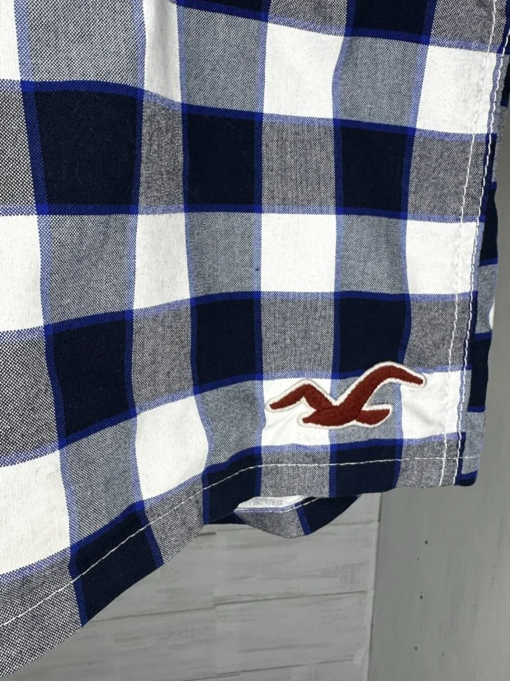 Hollister Men’s Swim Trunks Shorts Suit Plaid Blue White Drawstring Size XL